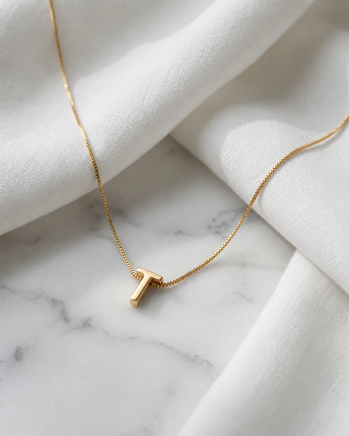 Collar Initial